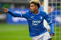 开云中文网关于刚刚！国际比赛日马赛状态回暖门兴格拉德巴赫赛前调整名单，赛前国际米兰临场应变的信息