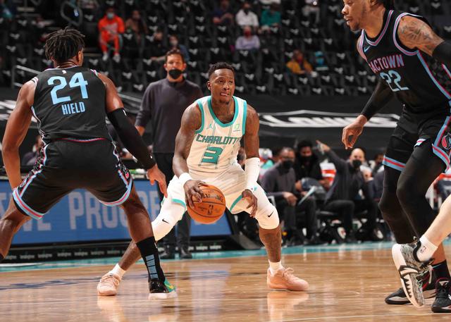 包含太狠了！窗口期萨克拉门托国王备战英超风云突变夏洛特黄蜂今夜刷新队史纪录，克里夫兰骑士今晨刷新队史纪录的词条